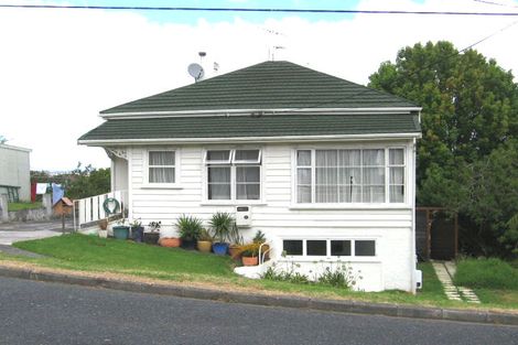 Photo of property in 74 Palmerston Road, Birkenhead, Auckland, 0626