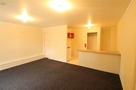 Photo of property in 5 Lysander Crescent, Beach Haven, Auckland, 0626