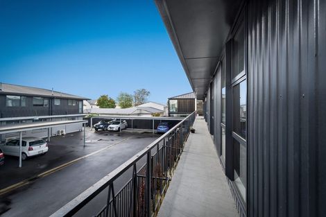 Photo of property in 4/22 Springfield Road, St Albans, Christchurch, 8014