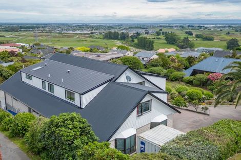 Photo of property in 88 Penruddock Rise, Westmorland, Christchurch, 8025