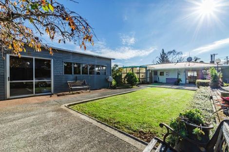 Photo of property in 24 Tawa Crescent, Manurewa, Auckland, 2102