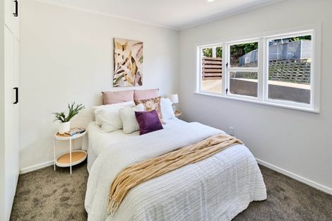Photo of property in 73 Logie Street, Stokes Valley, Lower Hutt, 5019