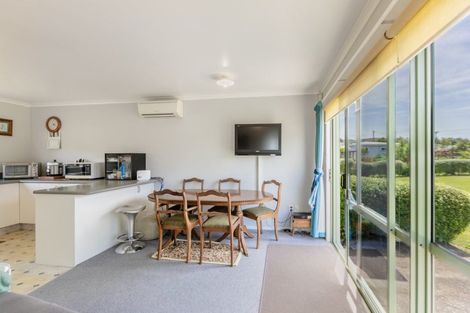 Photo of property in 58 Higginson Street, Otane, 4202