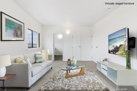 Photo of property in Hobson Court Flats, 74/70u Hobson Street, Thorndon, Wellington, 6011