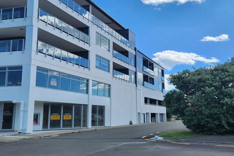 Photo of property in Marina View Apartments, 204/4 Reads Quay, Gisborne, 4010