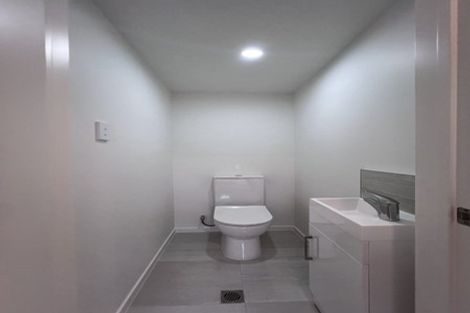 Photo of property in 7 Sheralee Place, Bucklands Beach, Auckland, 2014