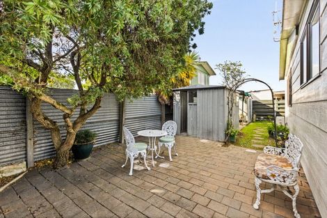 Photo of property in 42 Konini Crescent, Pirimai, Napier, 4112