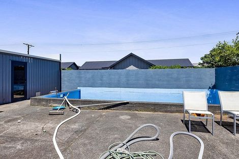 Photo of property in 77 Wilson Street, Hawera, 4610