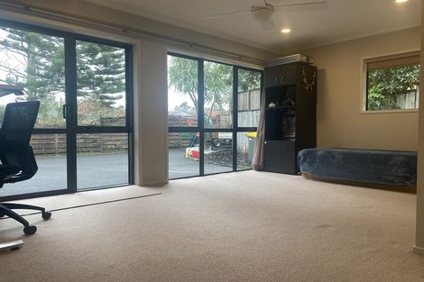 Photo of property in 42a Daytona Road, Henderson, Auckland, 0610