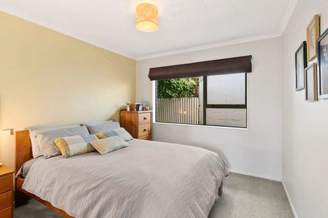 Photo of property in 76a Tukapa Street, Westown, New Plymouth, 4310