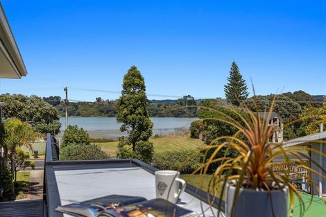 Photo of property in 135a Harbour Road, Ohope, 3121