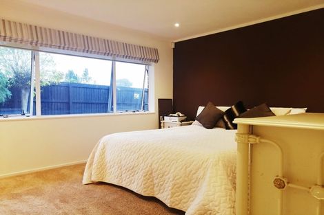 Photo of property in 2/10 Mangarata Avenue, Papatoetoe, Auckland, 2025