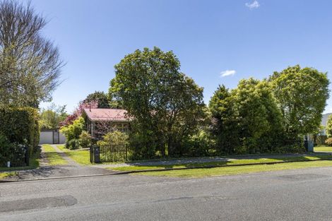 Photo of property in 6 Tawa Street, Inglewood, 4330