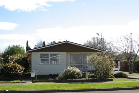 Photo of property in 15 Humphrey Street, Marton, 4710