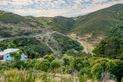Photo of property in 173 Parkvale Road, Karori, Wellington, 6012