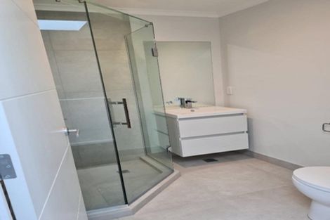 Photo of property in 182u8 London Street, Hamilton Central, Hamilton, 3204