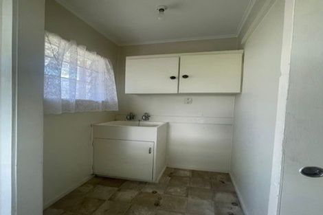 Photo of property in 2/18 Anne Road, Hillcrest, Auckland, 0627