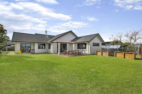 Photo of property in 5 Shaun Close, Papamoa Beach, Papamoa, 3118