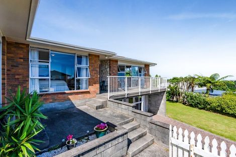 Photo of property in 16 Darwin Crescent, Spotswood, New Plymouth, 4310