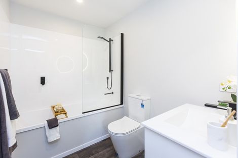 Photo of property in 42a Moeraki Road, Maoribank, Upper Hutt, 5018