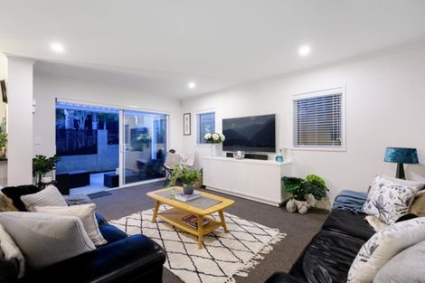 Photo of property in 351b Oceanbeach Road, Mount Maunganui, 3116