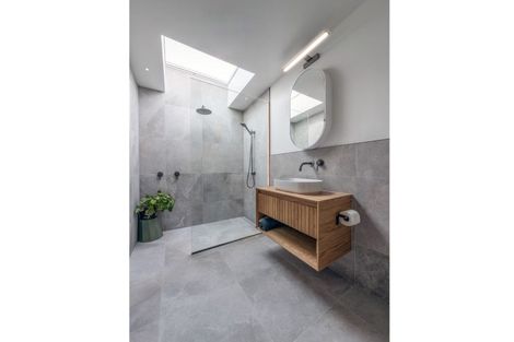 Photo of property in 17 Kapuka Lane, Wanaka, 9305