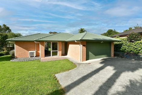 Photo of property in 63 Cabeleigh Drive, Helensville, 0800