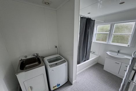 Photo of property in 5 Harland Street, Brooklyn, Wellington, 6021