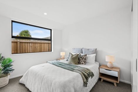 Photo of property in 13 Whitby Street, Burnside, Christchurch, 8053