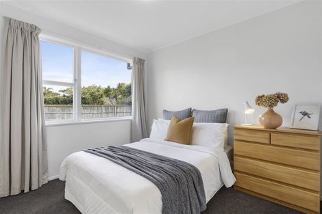 Photo of property in 17b Roseneath Place, Birkdale, Auckland, 0626