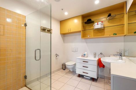 Photo of property in 9/80 Salamanca Road, Kelburn, Wellington, 6012