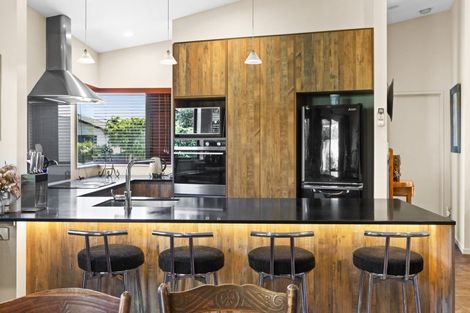 Photo of property in 9 Chelsea Drive, Taradale, Napier, 4112