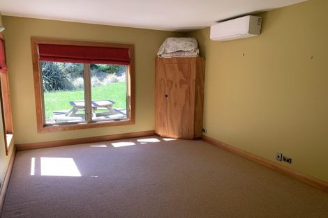 Photo of property in 8 Drake Place, Lake Hawea, Wanaka, 9382