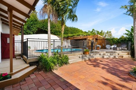 Photo of property in 10 Trig Road, West Harbour, Auckland, 0618