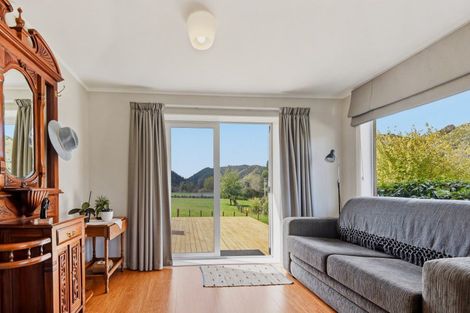 Photo of property in 1038 State Highway 4, Parikino, Whanganui, 4573