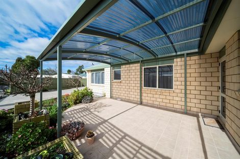 Photo of property in 140 Waihi Road, Hawera, 4610