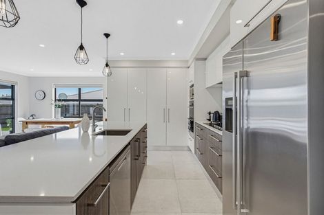 Photo of property in 30 Tyler Davies Drive, Red Beach, 0932