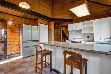 Photo of property in 21b Sequoia Grove, Merrilands, New Plymouth, 4312