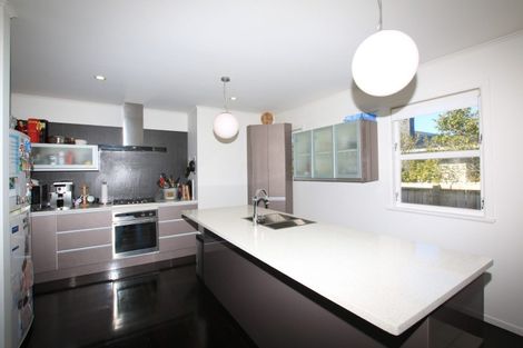 Photo of property in 2/53 Lancaster Road, Beach Haven, Auckland, 0626