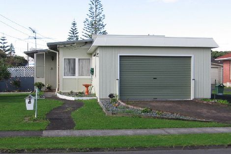 Photo of property in 1/43 Dale Crescent, Pakuranga, Auckland, 2010