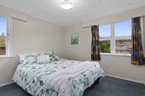 Photo of property in 18 Longfellow Street, Trentham, Upper Hutt, 5018