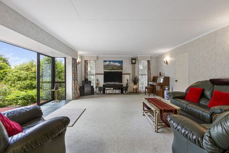 Photo of property in 14 Tainui Terrace, Inglewood, 4330