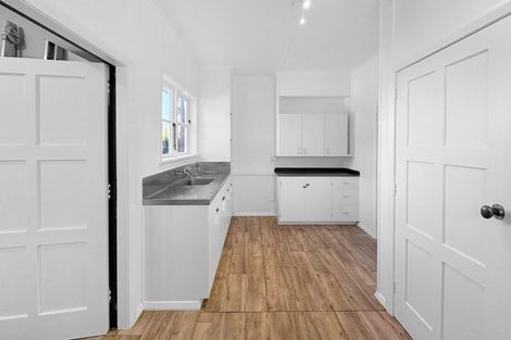Photo of property in 10 Clapham Place, Whanganui East, Whanganui, 4500