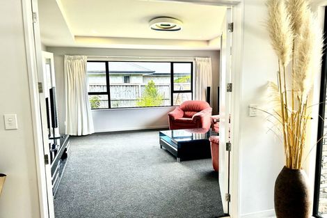 Photo of property in 44 Bronco Drive, Aidanfield, Christchurch, 8025