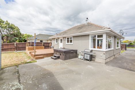 Photo of property in 247 Hoon Hay Road, Hoon Hay, Christchurch, 8025