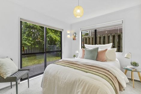 Photo of property in 10a Shastri Terrace, Khandallah, Wellington, 6035