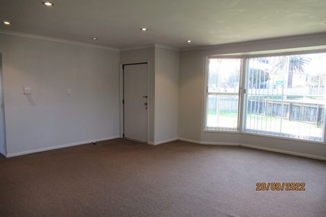 Photo of property in 19 Burbank Avenue, Manurewa, Auckland, 2102