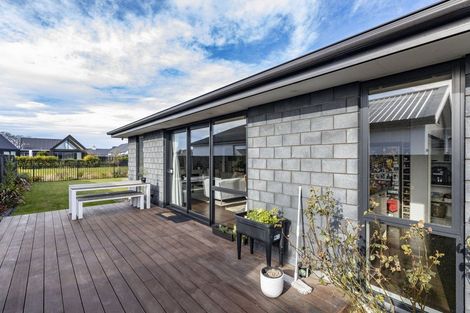 Photo of property in 41 Selfe Crescent, Burwood, Christchurch, 8083