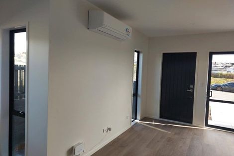Photo of property in 20 Harvie Mcwatt Drive, Totara Park, 2019