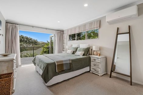 Photo of property in 31a Ocean View Road, Hatfields Beach, Orewa, 0931